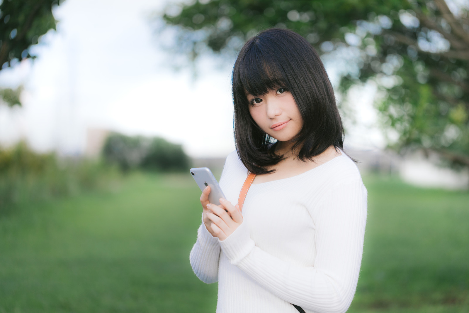 ハッピーメールでスマホが見られてもバレないように使う裏技
